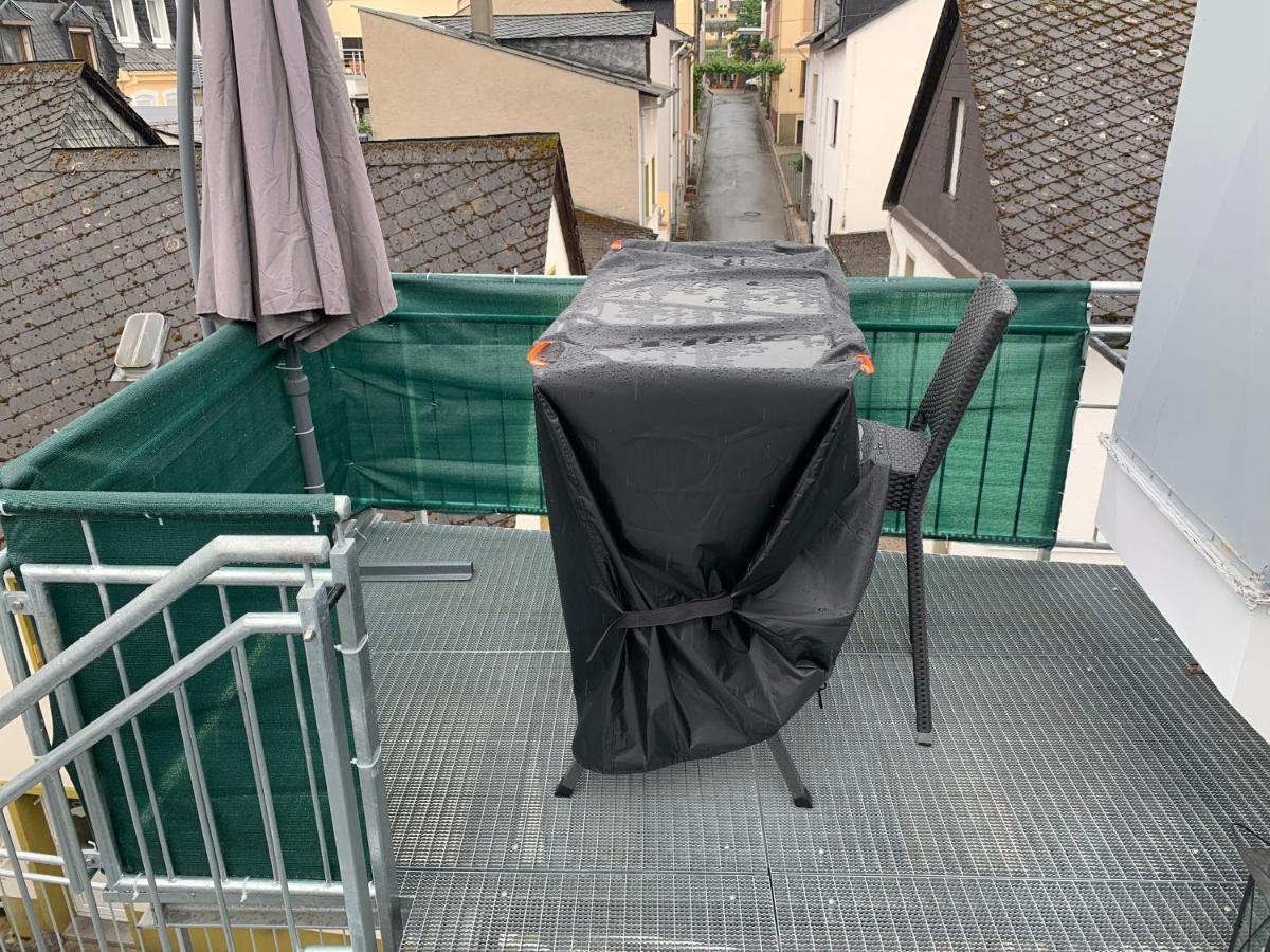 Grosse Wohnung Mit Rheinblick บอพพาร์ด ภายนอก รูปภาพ
